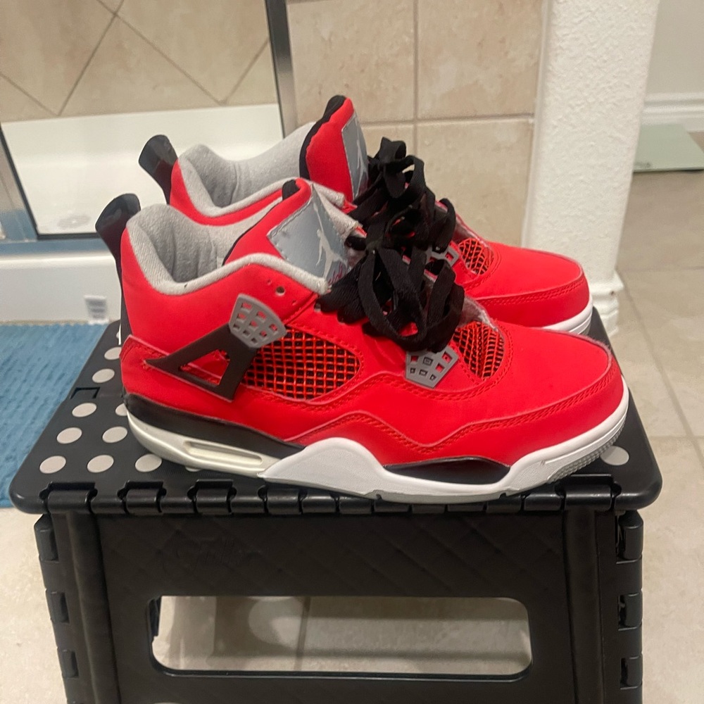 Jordan 4’s Toro Bravo